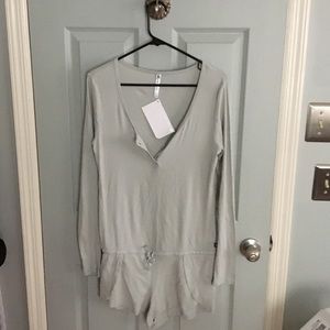 Long-sleeve fabletics lounge wear romper